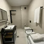 Sunshine Qerret-golem Beach-self-check-in