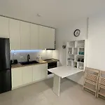 Appartement Sunshine Qerret-golem Beach-self-check-in