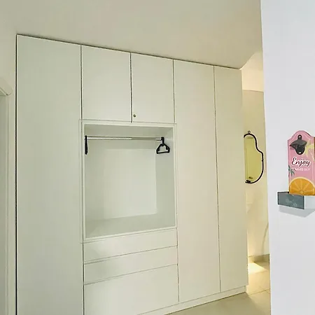 Sunshine Qerret-golem Beach-self-check-in * Golem (Tirana)