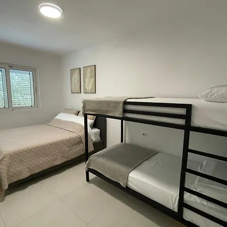 Διαμέρισμα Sunshine Qerret-golem Beach-self-check-in