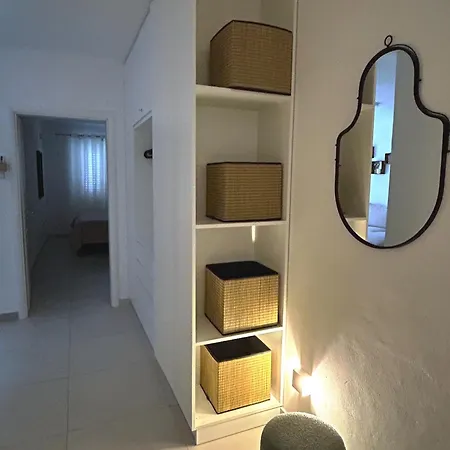 Apartamento Sunshine Qerret-golem Beach-self-check-in *
