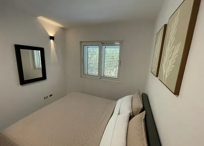 Apartamento Sunshine Qerret-golem Beach-self-check-in