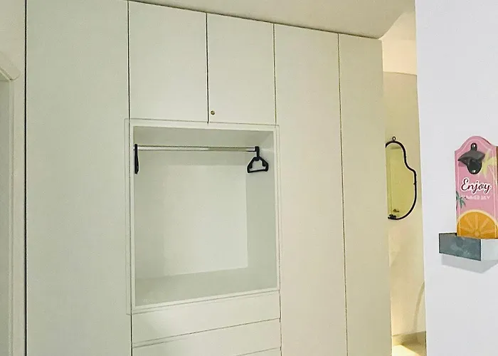 Sunshine Qerret-golem Beach-self-check-in * Golem (Tirana)