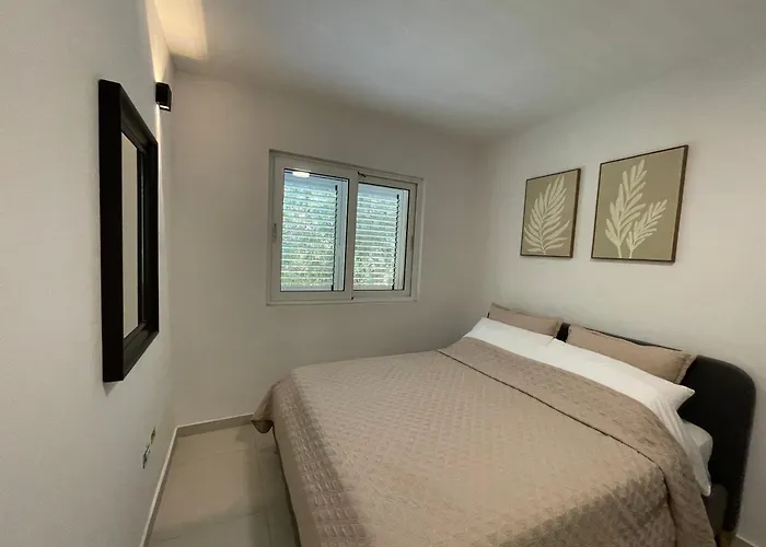 Sunshine Qerret-golem Beach-self-check-in Apartment Golem (Tirana)